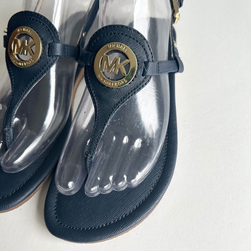 New Michael Kors Navy Crossgrain Leather Sandals size 7 - Picture 6 of 15